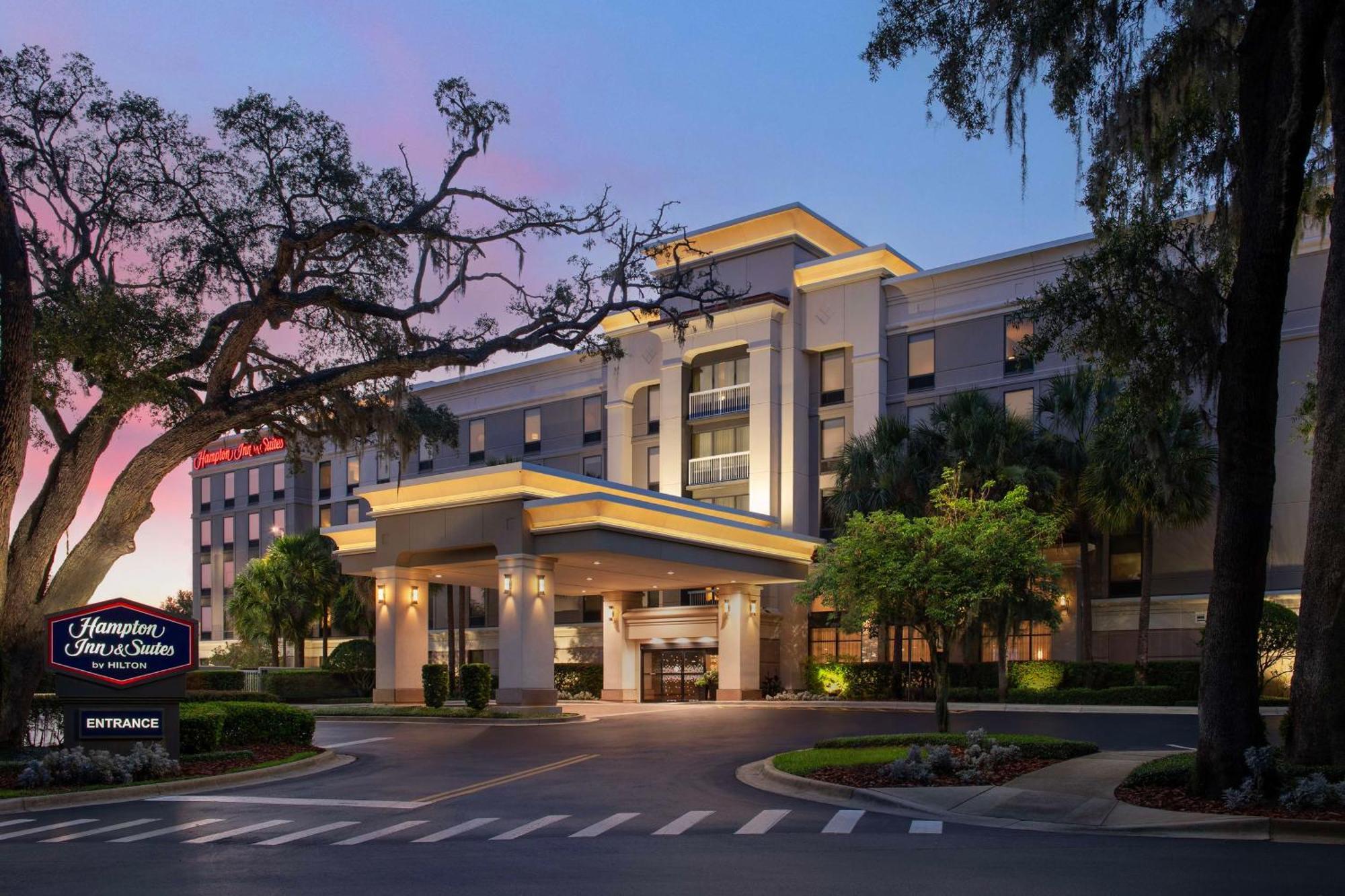 Hampton Inn & Suites At Lake Mary Colonial Townpark Extérieur photo